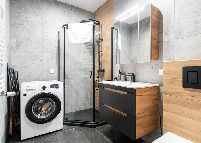 Raciborska 2-bedroom By Bookinghost Katowice